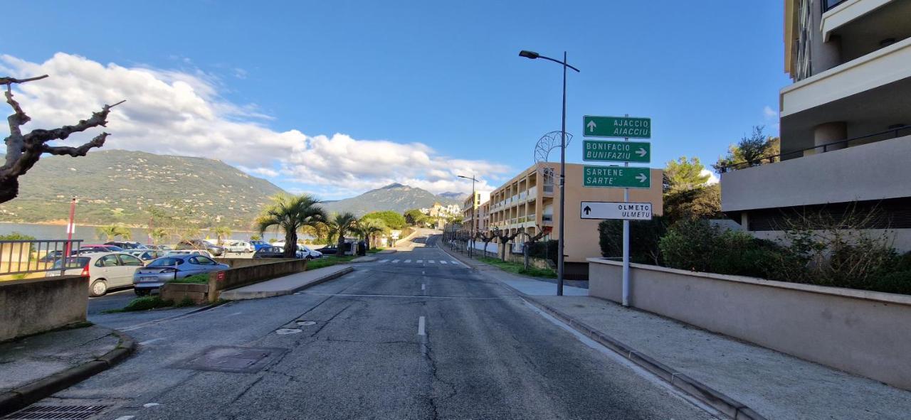 T2 Fronte Di Mare De Standing En Bord De Et Du Centre Du Village De Propriano Appartement Propriano (Corsica)